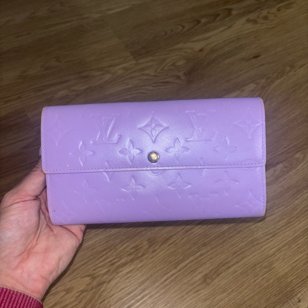 AUTHENTIC Louis Vuitton Monogram Vernis Portefeuille Sarah